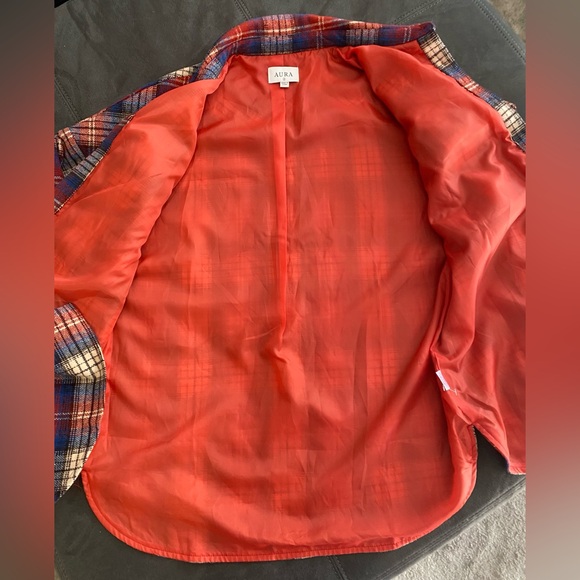 Shacket plaid lined SM EUC - Picture 5 of 8